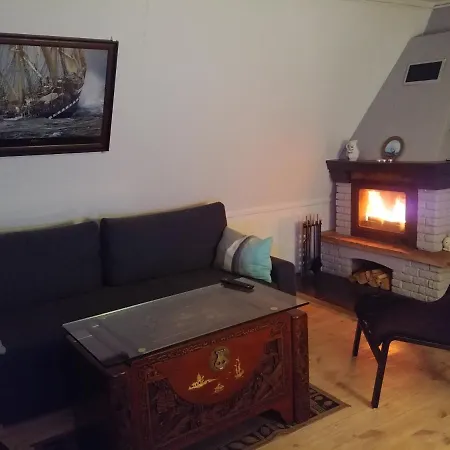 Elen Domki Przy Plazy - Campsite Oslonino